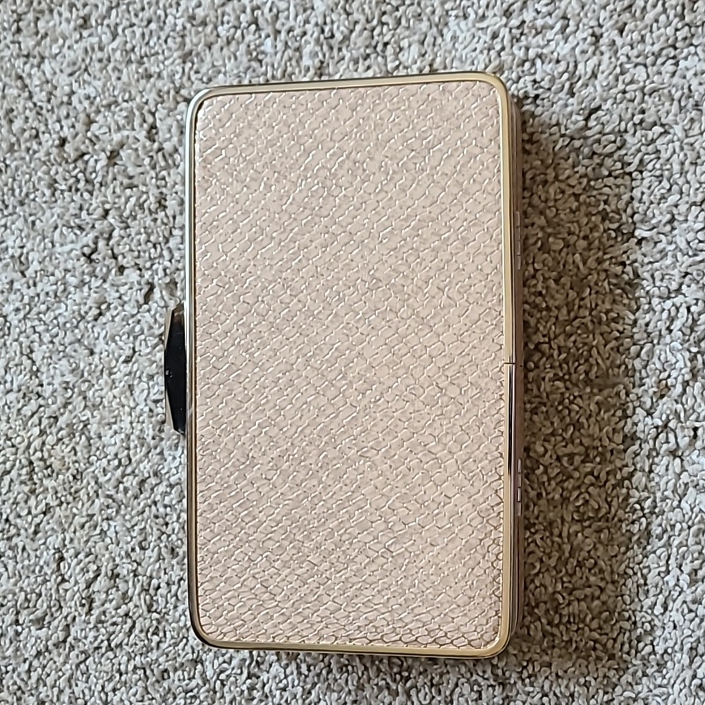 💜Host Pick💜 Dune London Nude Reptile Print Box Clutch with strap